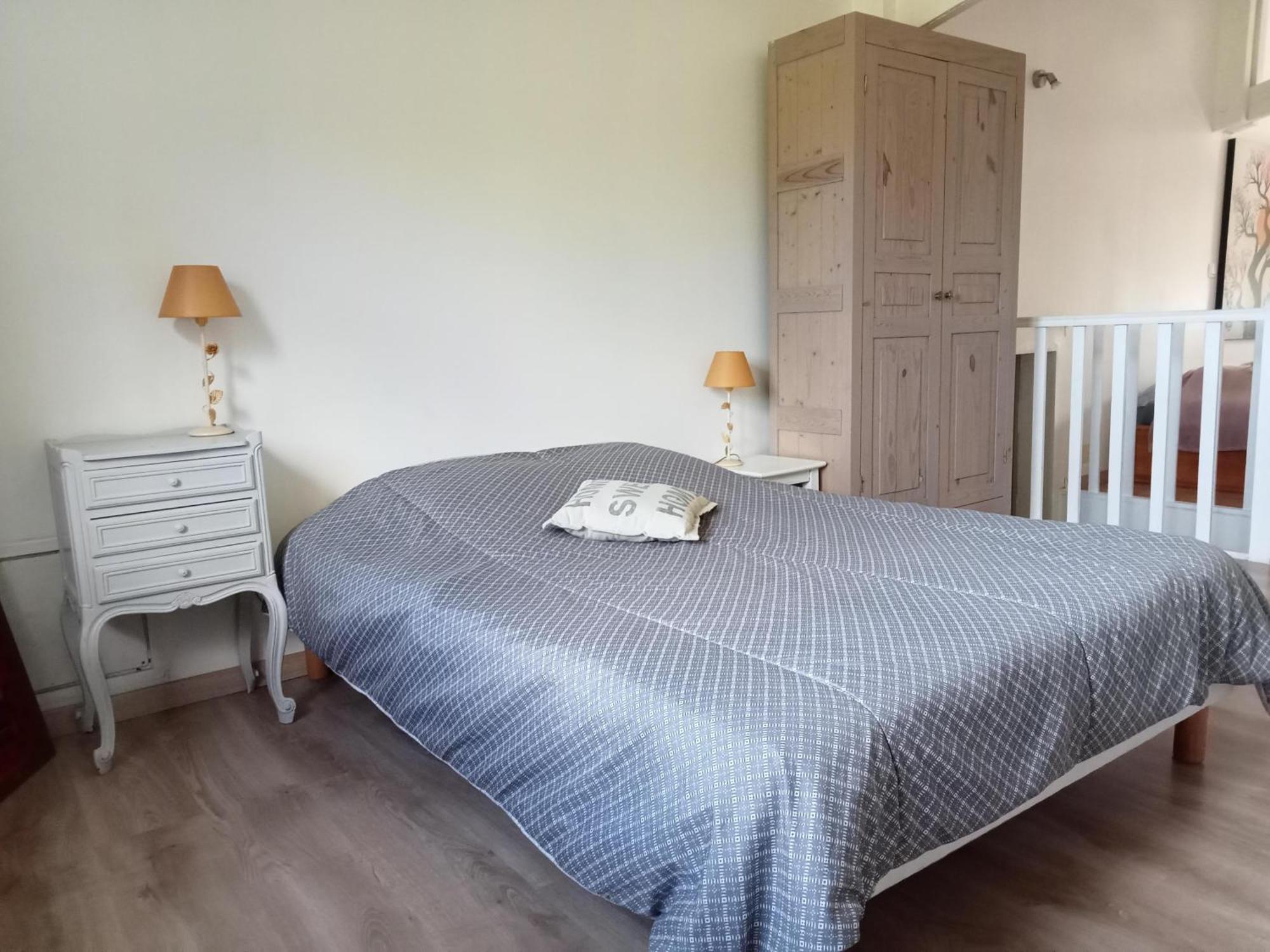 Chez Cecile Et Jean-No Bed & Breakfast Gan Eksteriør bilde